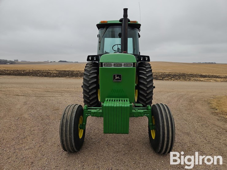 1991-john-deere-4455-image-2