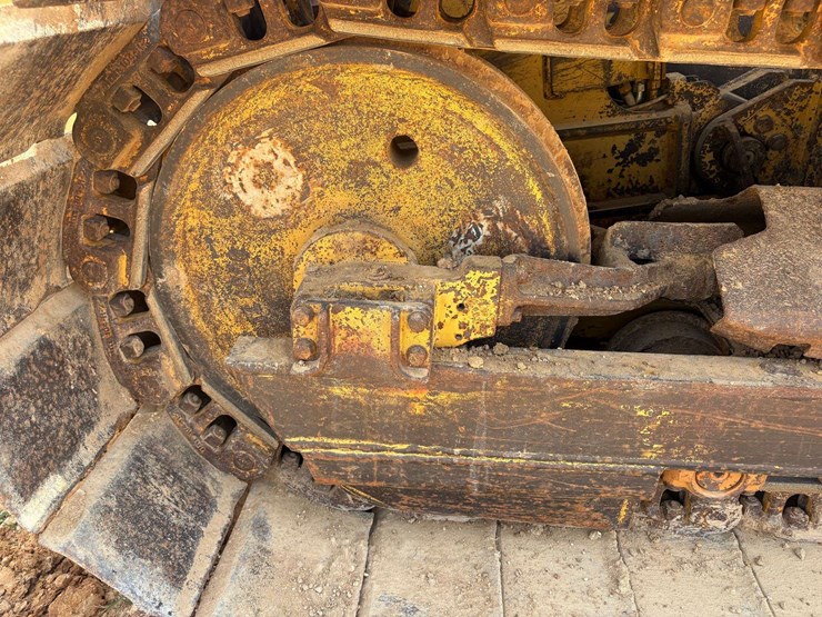 caterpillar-d5g-lgp-image-23