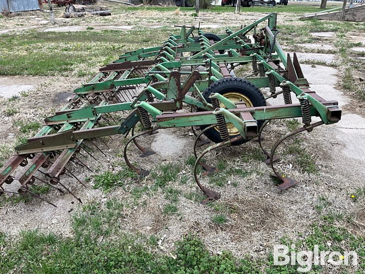 john-deere-1000-image-4