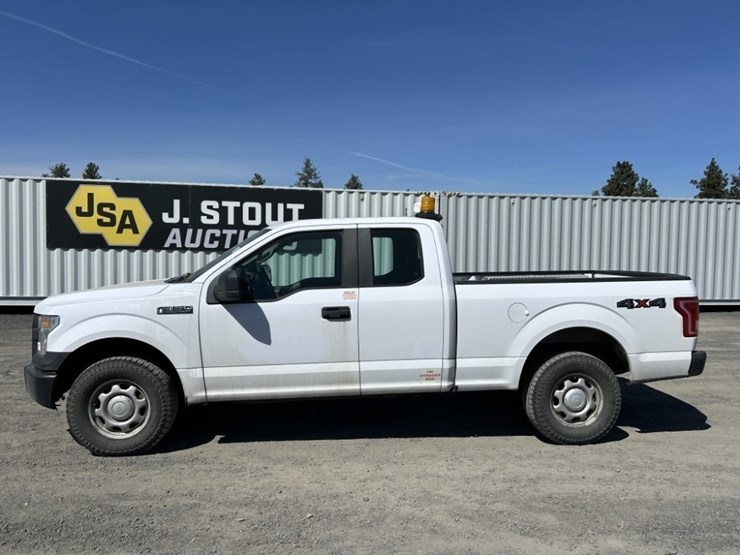 2016-ford-f150-xl-image-2