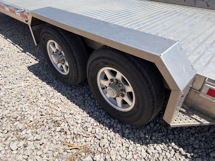 2020-eby-86”-x-24-1/2ft-bumper-hitch-flatbed-trailer—1-owner-image-17