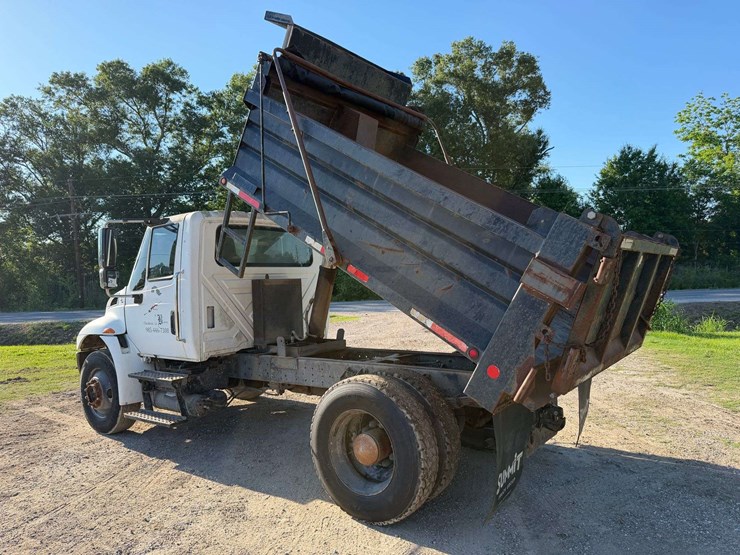 2003-international-durastar-4200-image-4
