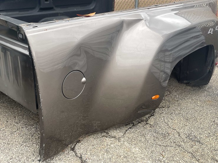 #9072-•-08-12-gmc-dually-box-(o6)-image-26