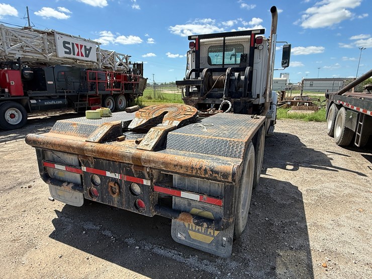 2018-western-star-4700-image-5