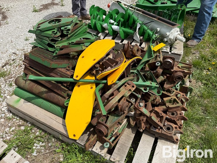 john-deere-653a-image-3