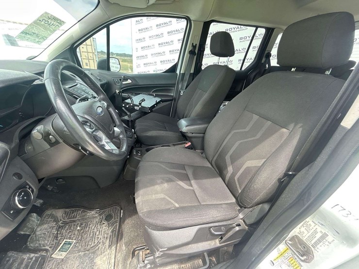 2014-ford-transit-connect-image-12