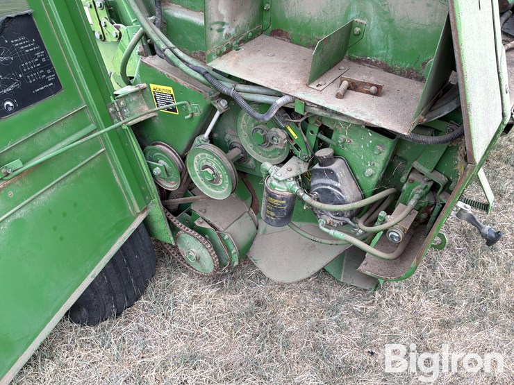 john-deere-535-image-10