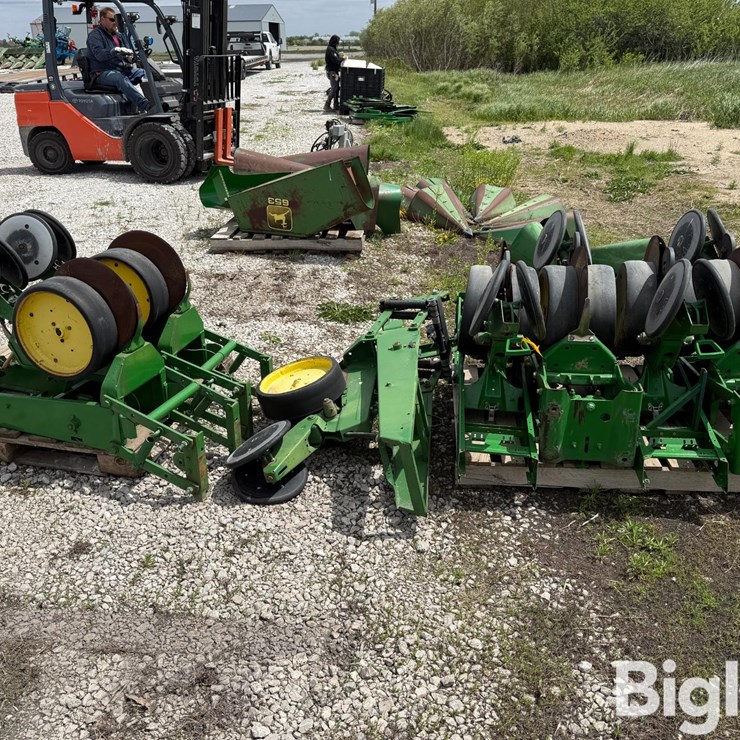 JOHN DEERE 7