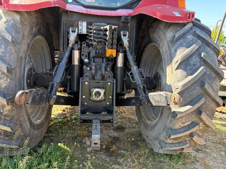 case-mxu125-tractor-image-15