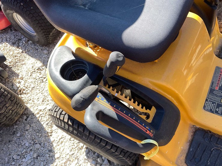 #6960-•-cub-cadet-ltx-riding-lawn-mower-image-21