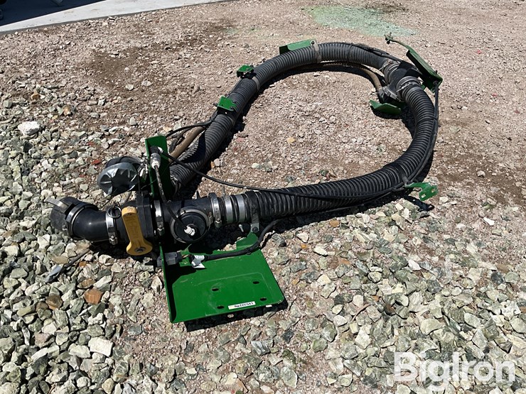 john-deere-r-image-1