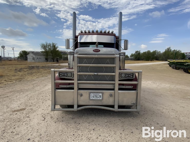 2003-peterbilt-379-image-2