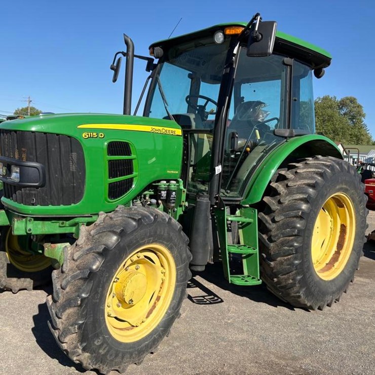 JOHN DEERE 6115D