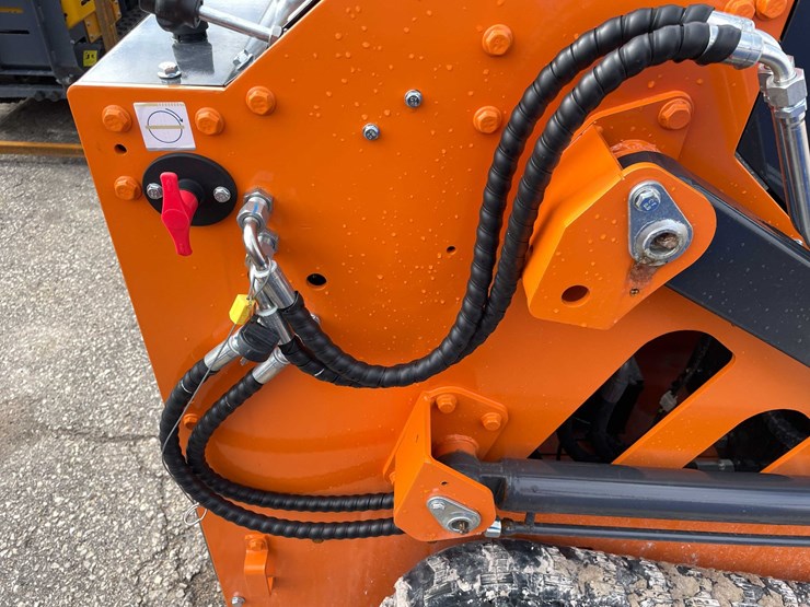 #9047-•-unused-landhonor-mini-skid-steer-(o12)-image-19