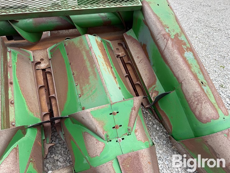 john-deere-443-image-16