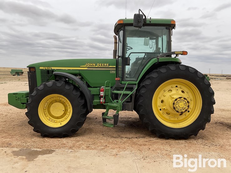 john-deere-8410-image-8