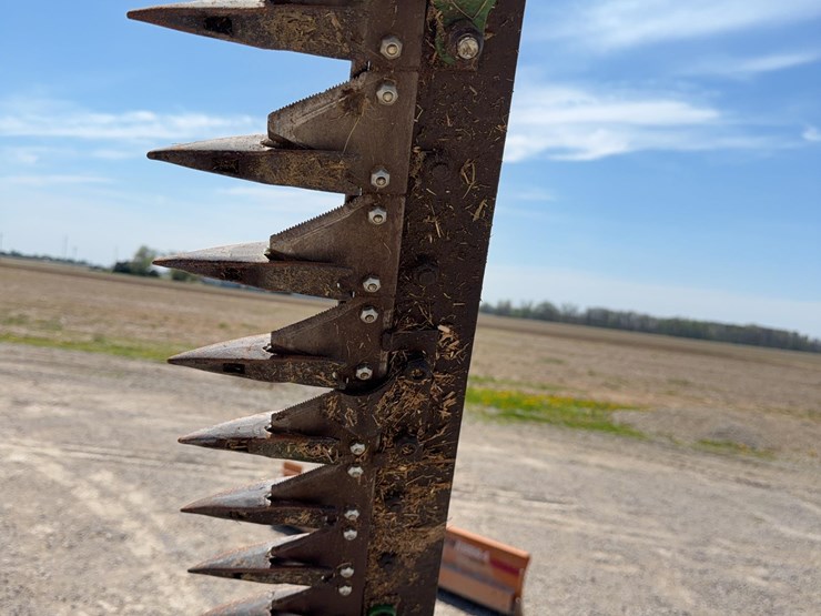 john-deere-350-image-17