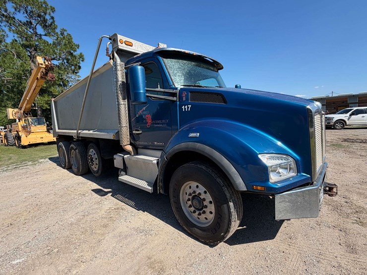 2016-kenworth-t880-image-6