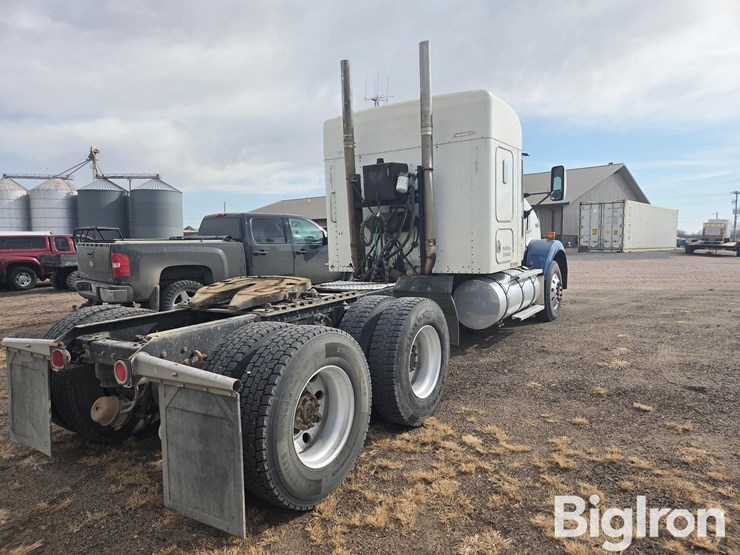 2001-kenworth-t800b-image-5