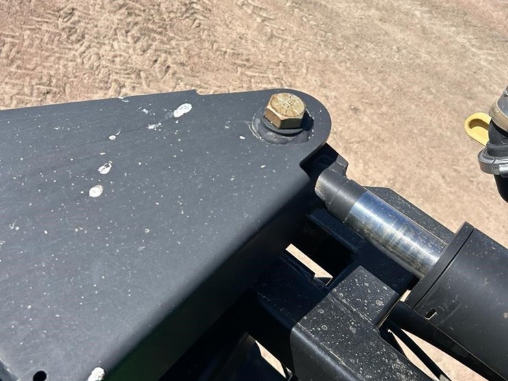 2012-john-deere-4940-image-74