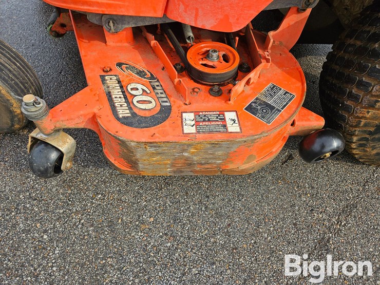 kubota-zd326-image-14