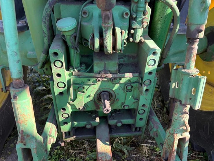 john-deere-6405-image-12