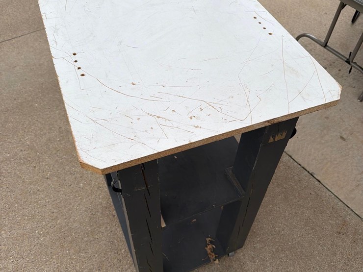 work-table-image-4