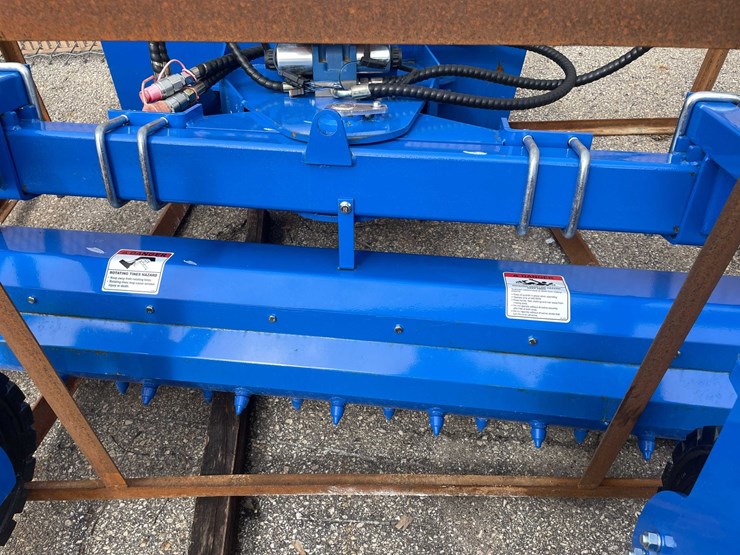 #9039-•-unused-top-cat-skid-steer-harley-rake-(o11)-image-17
