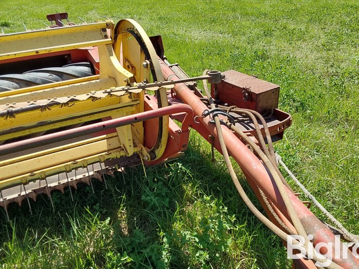 1982-new-holland-488-image-11