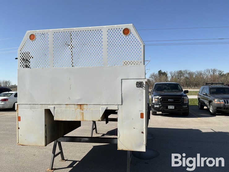 2018-ford-f750-image-18