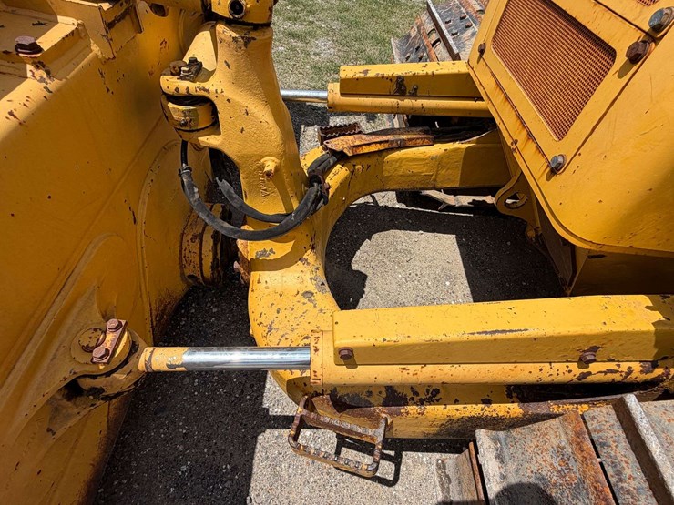 komatsu-d39px-23-image-10