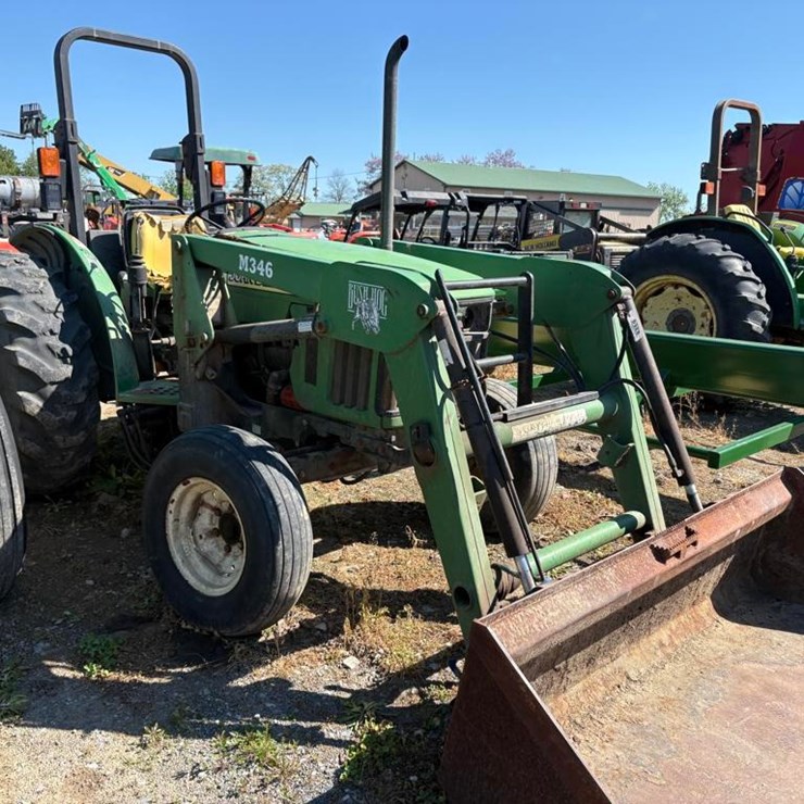 JOHN DEERE 5105