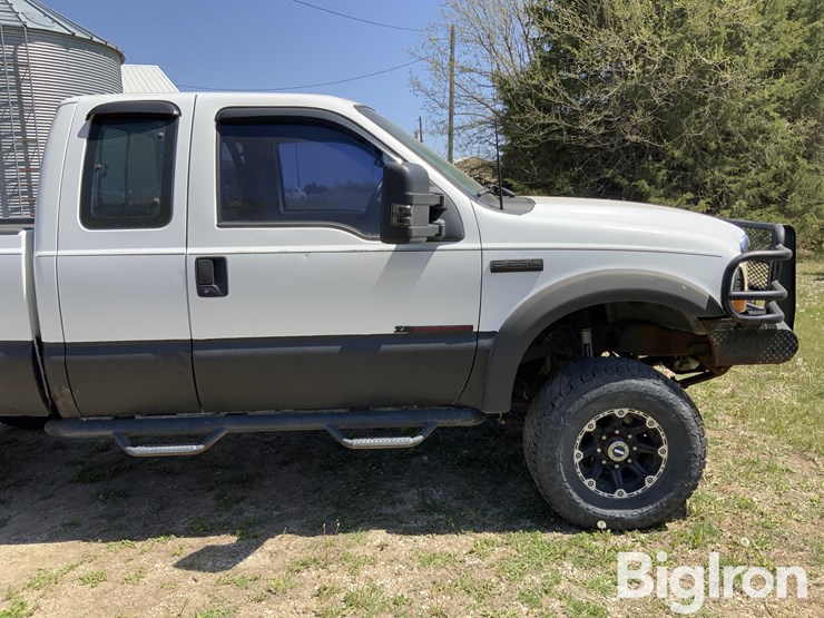1999-ford-f250-image-15