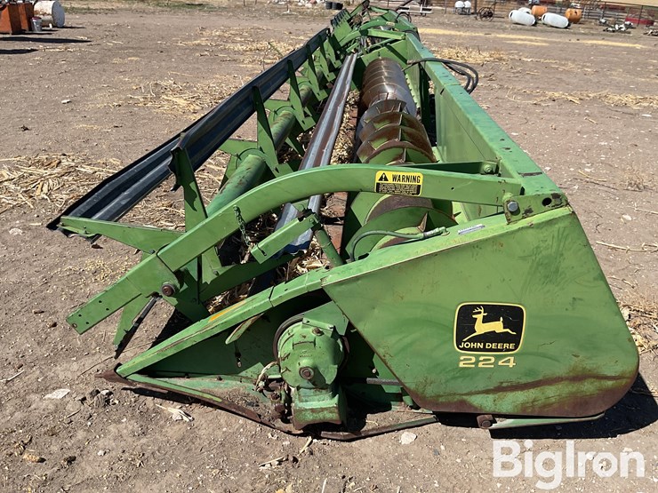 john-deere-224-image-8