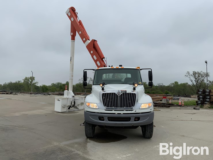 2007-international-durastar-4400-image-10