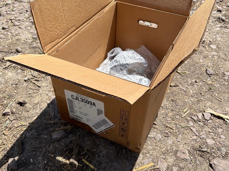 brand-new-baldor-1hp-electric-motor-image-8