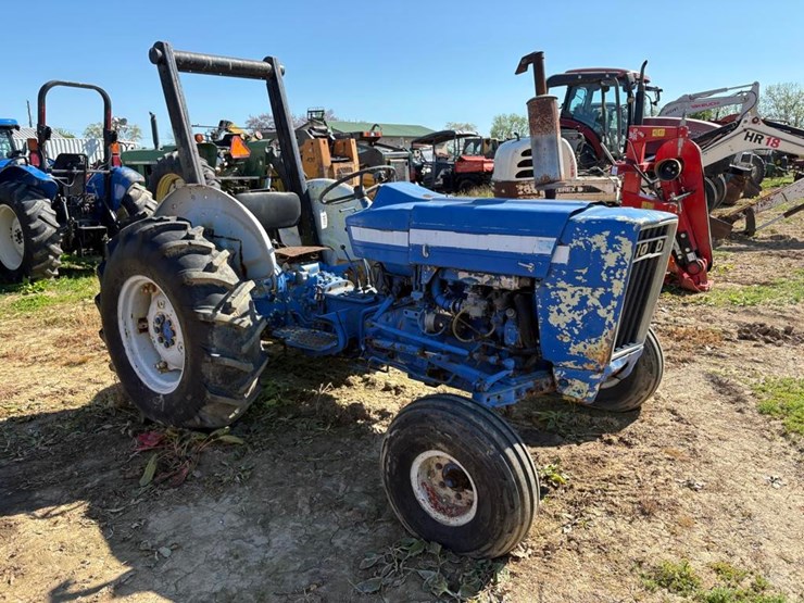 ford-3600-image-2