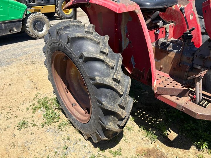 massey-ferguson-1030-image-8