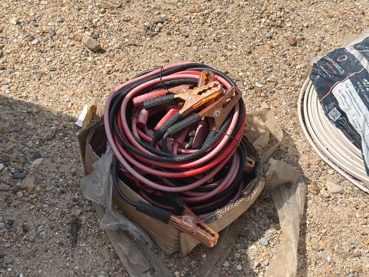 #5118-•-box-of-jumper-cables-image-2