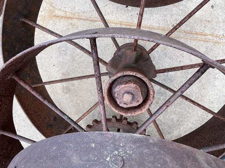 #9025-•-steel-wheels-(o3)-image-3