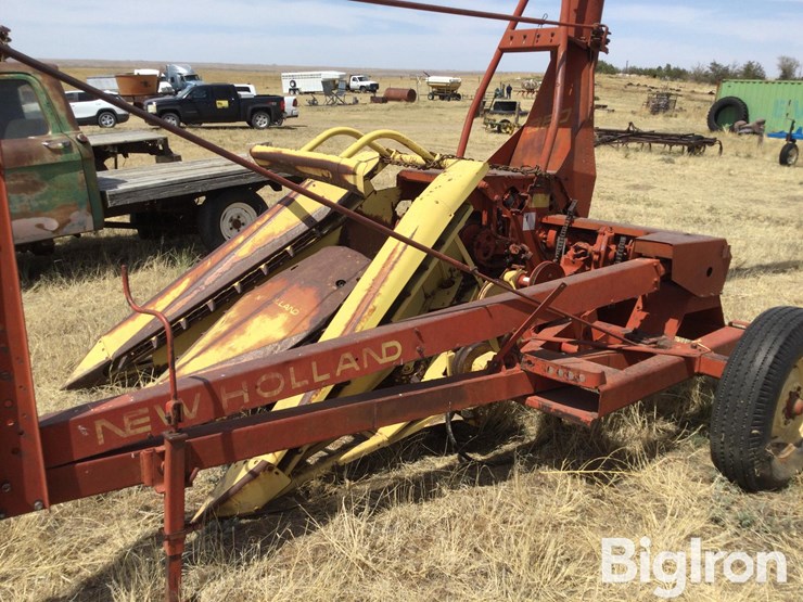 new-holland-880-image-11