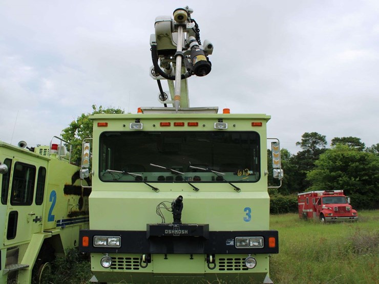 1995-oshkosh-t1500-image-5