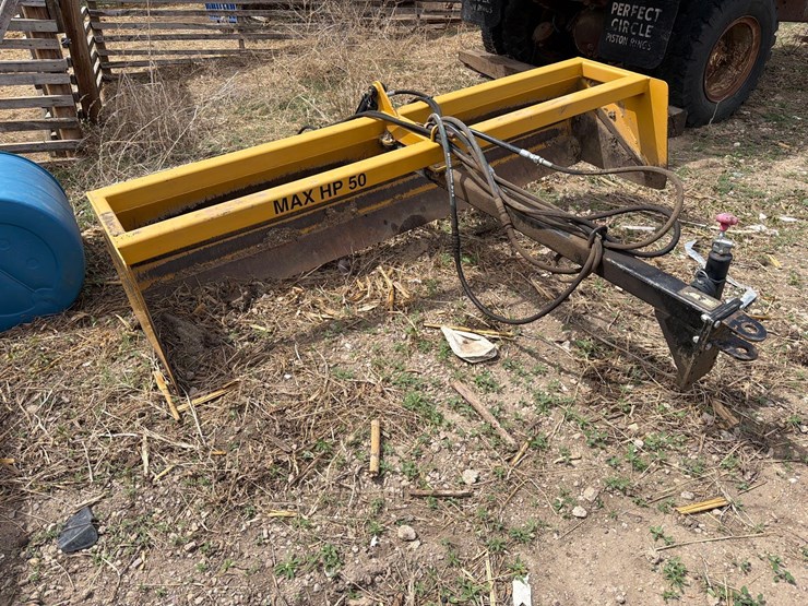 notch-8ft-box-scraper—1-owner-image-2