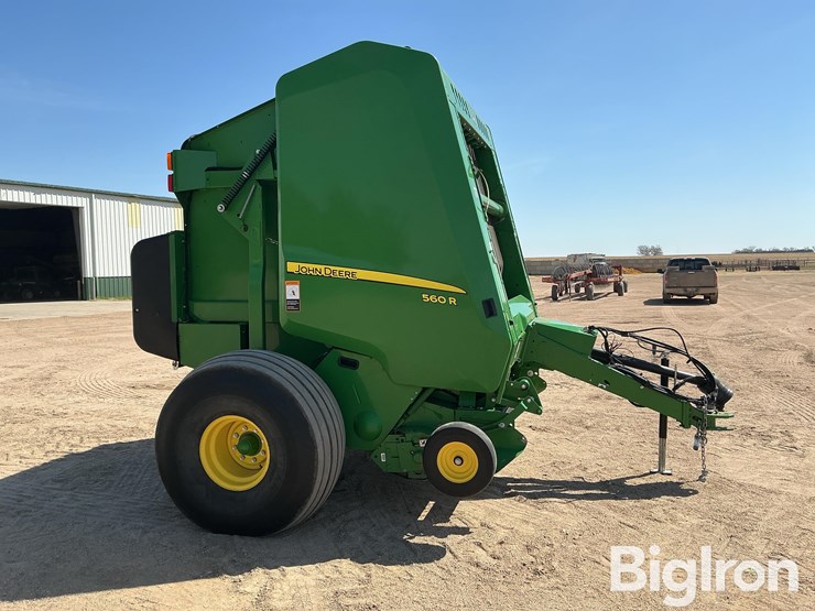 2021-john-deere-560r-image-4