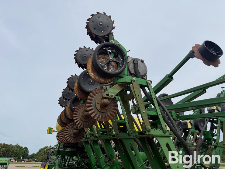 2009-john-deere-1790-image-14