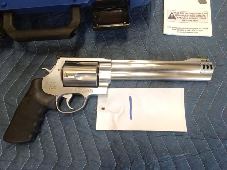 smith-&-wesson-460-xvr-image-2