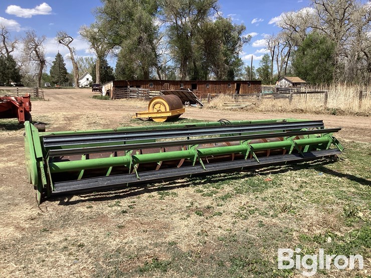 john-deere-222-image-2