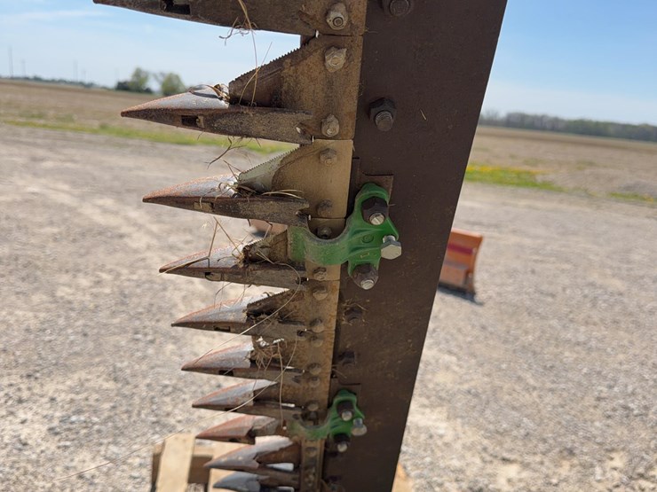 john-deere-350-image-19