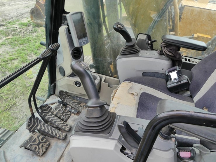 caterpillar-312e-image-12