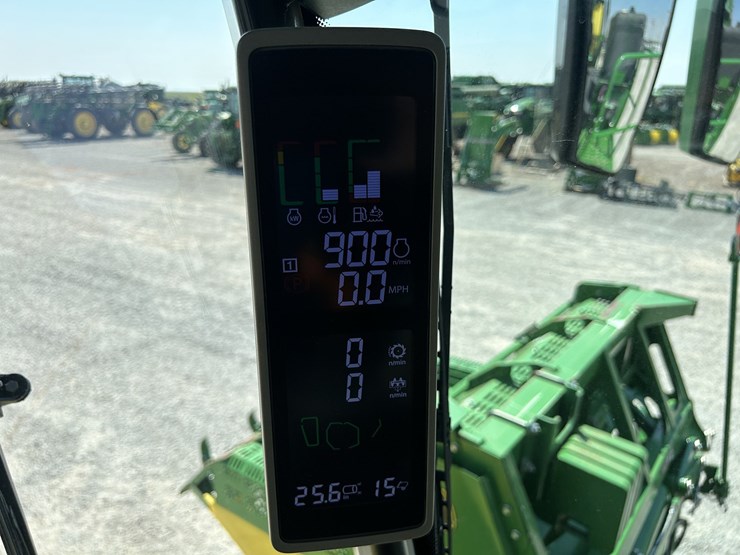 2020-john-deere-cs770-image-27